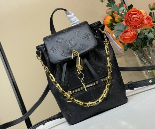 高仿的包包怎样辨别(如何识别高仿包包)