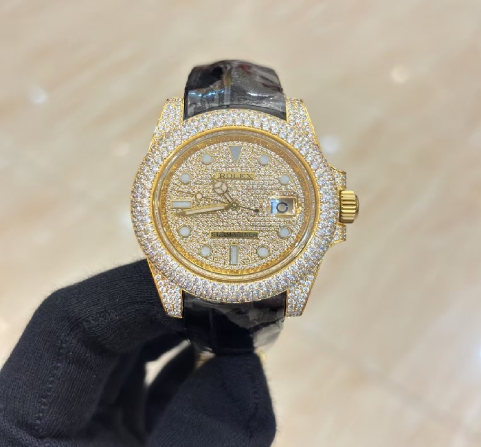全新改装镶钻 劳力士♛腕表💍——潜航者型（ 水鬼）黄金鳄鱼皮密镶钻系列！