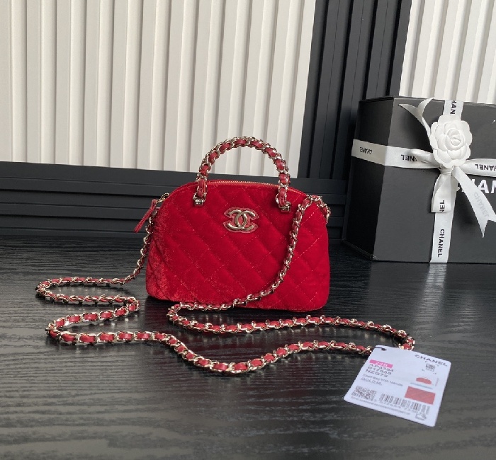 Chane1 💟香奈儿 24B秋冬新品 毛呢亮片贝盒包