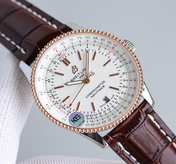 百年灵 BREITLING 航空计时1系列 到货！